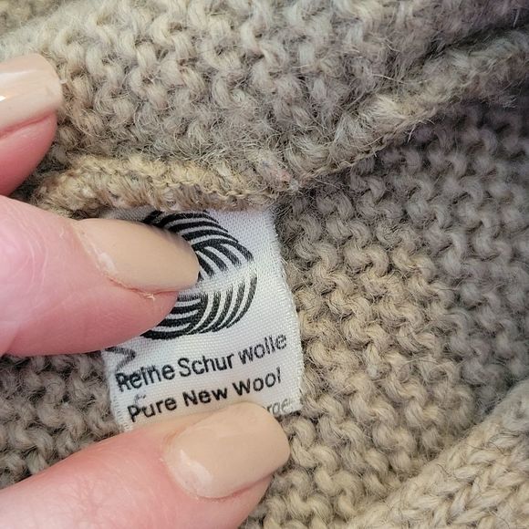 Steffner lambs wool cardigan - Picture 6 of 7